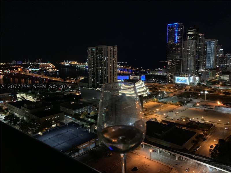 2 bedroom Condominium at 1600 NE 1st Ave 2909, Canvas Condo, Miami — photo 2
