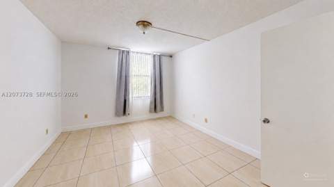 14201 N Kendall Dr 401D, Miami FL - photo 7 of 11
