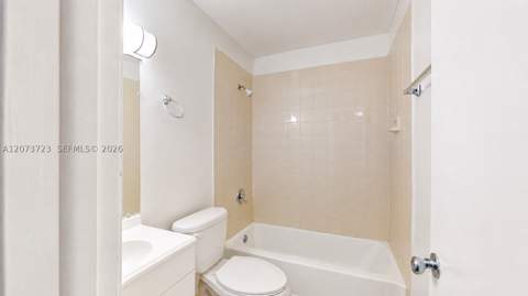 15600 SW 80th St L-304, Miami FL - photo 12 of 16