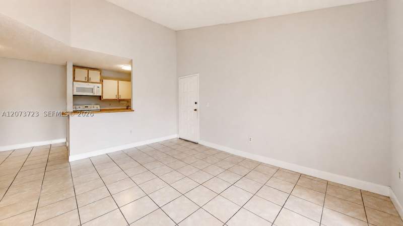 2 bedroom Condominium at 15600 SW 80th St L-304, The Courts At Kendall Con, Miami — photo 4