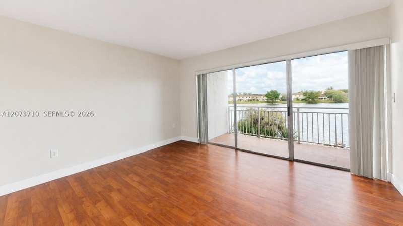 1 bedroom Condominium at 9363 Fontainebleau Blvd H205, The Beach Club Fontainebl, Miami — photo 1