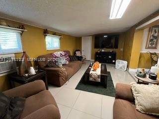 17201 NW 54th Ct, Miami Gardens FL - photo 10 of 24