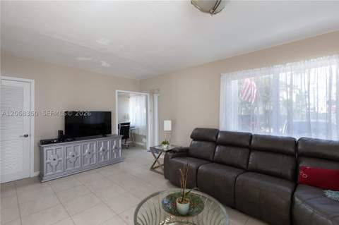 2250 SW 17th Ave, Miami FL - photo 6 of 25