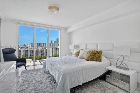 300 Sunny Isles Blvd 4-1007, Sunny Isles Beach FL - photo 17 of 60