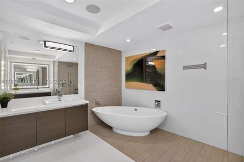 300 Sunny Isles Blvd 4-1007, Sunny Isles Beach FL - photo 22 of 60