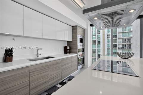 300 Sunny Isles Blvd 4-1007, Sunny Isles Beach FL - photo 9 of 60