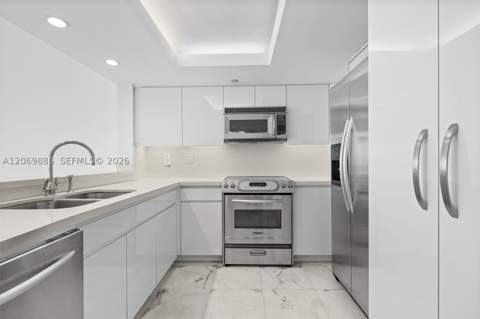 400 S Pointe Dr 1905, Miami Beach FL - photo 6 of 19