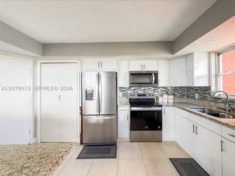 1301 NE Miami Gardens Dr 1406W, Miami FL - photo 8 of 28