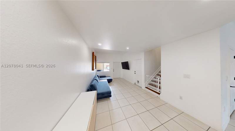 3 bedroom Townhouse at 21943 SW 88th Path, Lakes By The Bay Jay, Cutler Bay — photo 4