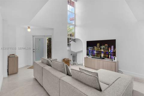 8407 SW 208th Ter, Cutler Bay FL - photo 6 of 42