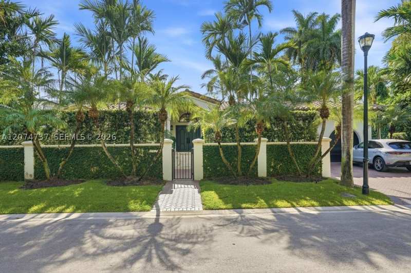 4 bedroom SingleFamilyResidence at 2532 NW Lake Ave, Sunset Islands-Island No, Miami Beach — photo 1