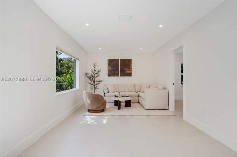8318 NE 3rd Ct, Miami FL - photo 10 of 62