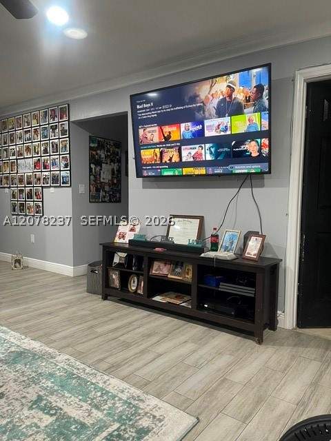 3 bedroom SingleFamilyResidence at 2766 NW 168th Ter, Golden Glades Park 2nd Ad, Miami Gardens — photo 3