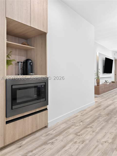 6580 Santona St 16, Coral Gables FL - photo 6 of 12