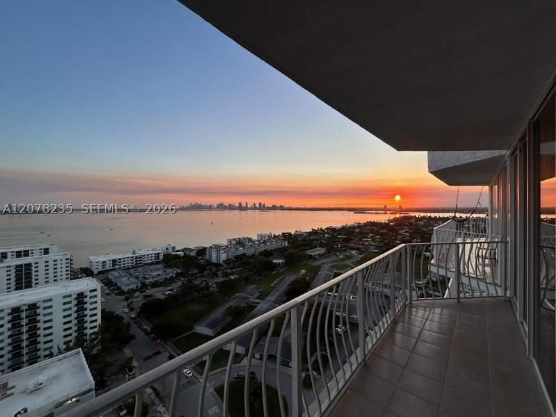 2 bedroom Condominium at 7601 E Treasure Dr Ph206, The Grandview Palace Cond, North Bay Village — photo 4