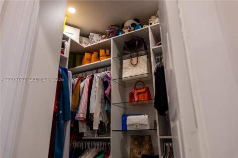 8824 NW 161st Ter, Miami Lakes FL - photo 11 of 45