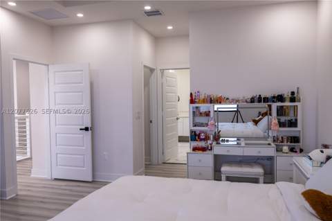 8824 NW 161st Ter, Miami Lakes FL - photo 13 of 45