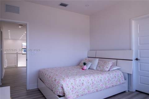 8824 NW 161st Ter, Miami Lakes FL - photo 18 of 45