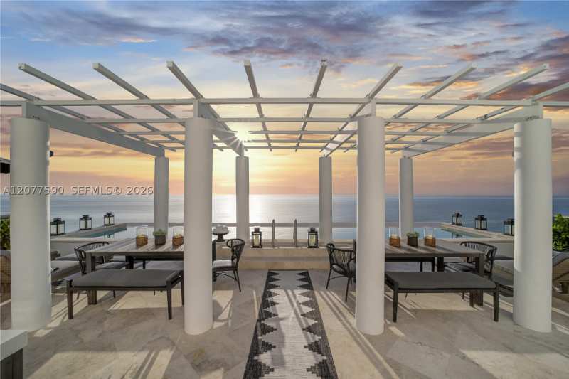 5 bedroom Condominium at 5801 Collins Ave Ph1600, Villa Di Mare Condo, Miami Beach — photo 1