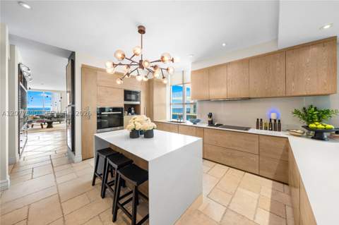 5801 Collins Ave Ph1600, Miami Beach FL - photo 23 of 52