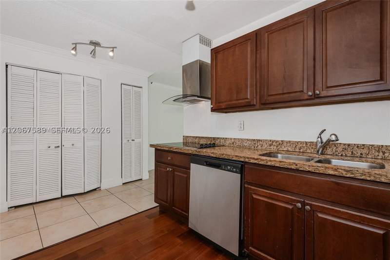 1 bedroom Condominium at 1805 Sans Souci Blvd 532, Bayview Palms Condo, North Miami — photo 5
