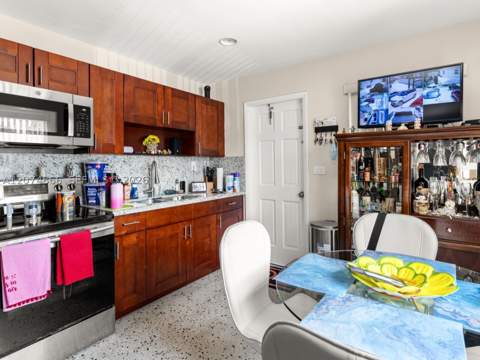 740 NW 32nd Ct, Miami FL - photo 12 of 22