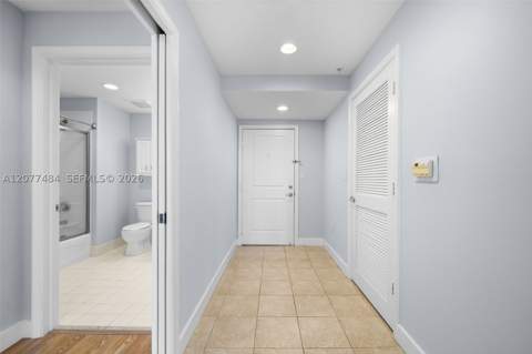 10 Aragon Ave 1601, Coral Gables FL - photo 17 of 19