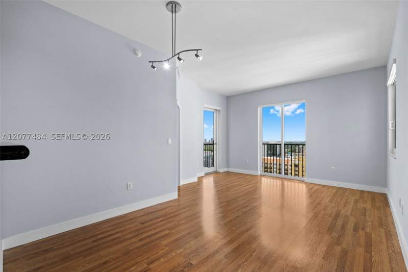 2 bedroom Condominium at 10 Aragon Ave 1601, Ten Aragon Condo, Coral Gables — photo 4