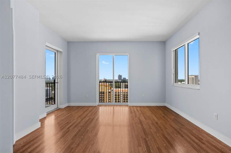 2 bedroom Condominium at 10 Aragon Ave 1601, Ten Aragon Condo, Coral Gables — photo 5