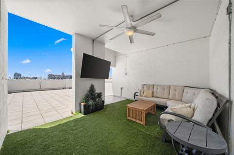 10 Aragon Ave 1602, Coral Gables FL - photo 18 of 23