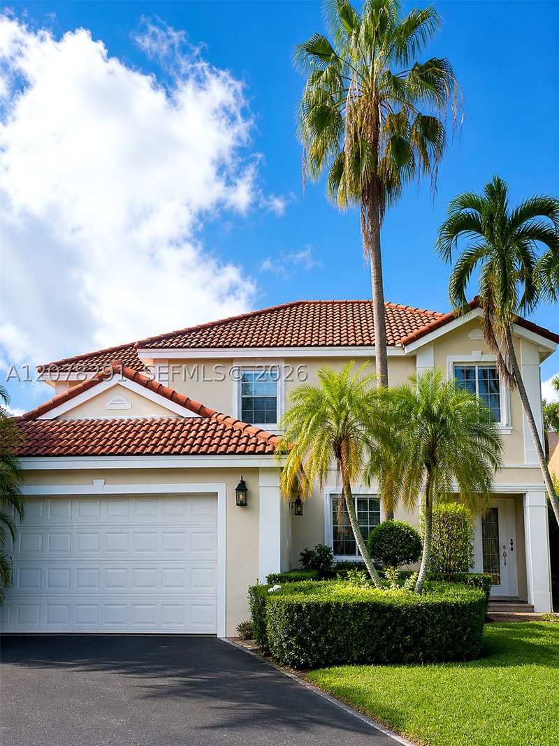 3 bedroom SingleFamilyResidence at 14719 SW 44th Ln, Lakes Of The Meadow Patio, Miami — photo 1