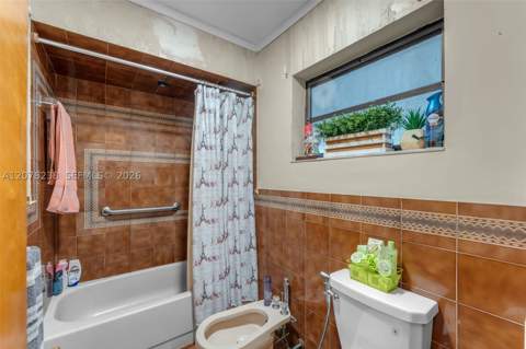 325 SW 122nd Ave, Miami FL - photo 10 of 26
