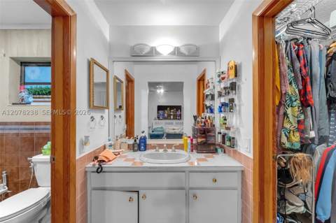 325 SW 122nd Ave, Miami FL - photo 9 of 26