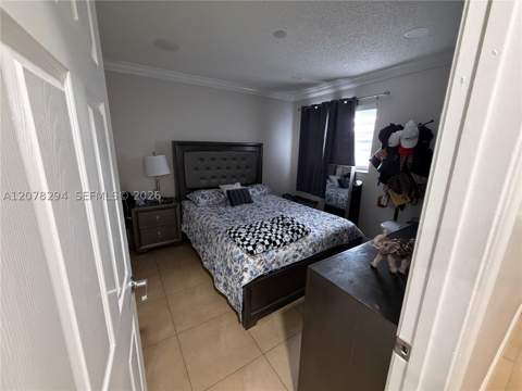 5935 W 26th Ave 204, Hialeah FL - photo 23 of 29