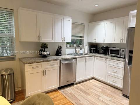 5665 SW 80th St 62B, Miami FL - photo 7 of 18