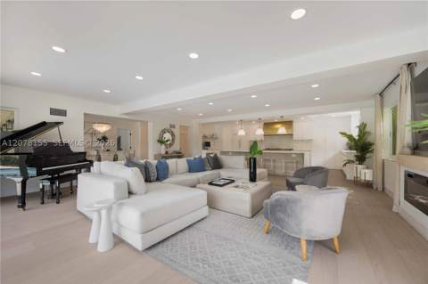 1201 Campo Sano Ave, Coral Gables FL - photo 13 of 38