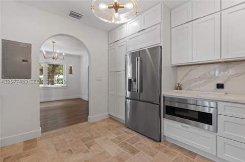 1202 Granada Blvd, Coral Gables FL - photo 15 of 48