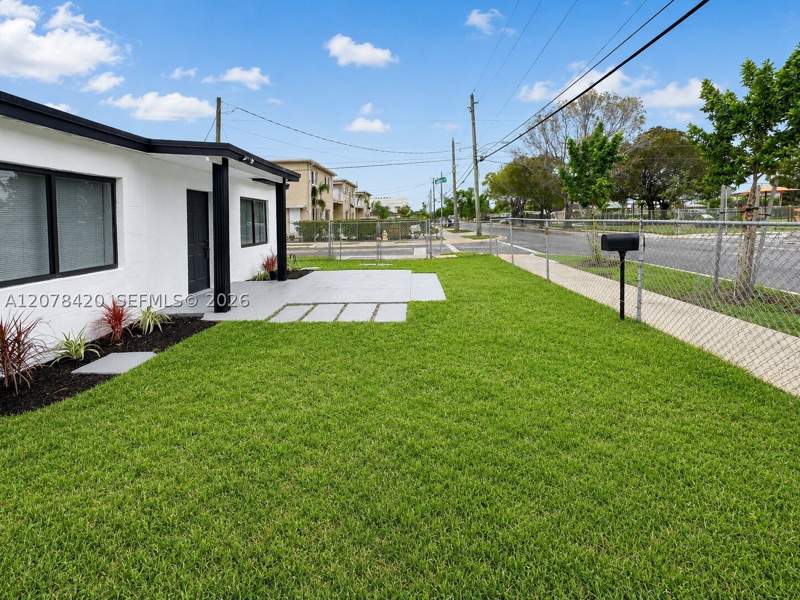 3 bedroom SingleFamilyResidence at 1305 NW 5th Ave, Washington Park, Florida City — photo 2