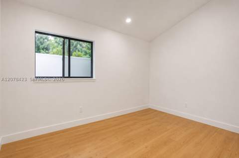 937 NE 171st St, Miami FL - photo 8 of 16