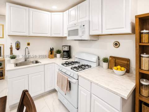 6450 SW 102nd Ave, Miami FL - photo 10 of 30