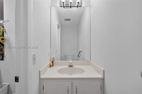 9943 NW 47th Ter, Doral FL - photo 24 of 48