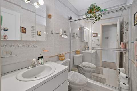 4940 SW 5th Ter, Miami FL - photo 11 of 24