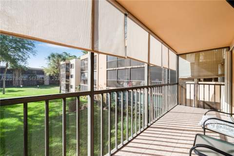 8415 SW 107th Ave 258W, Miami FL - photo 14 of 34
