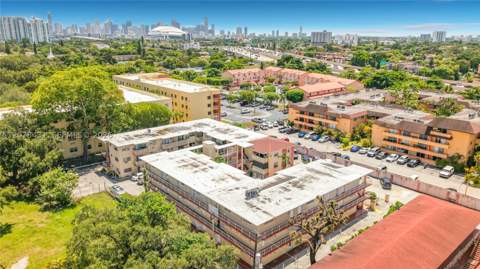 2441 NW 13th St 67, Miami FL - photo 7 of 41