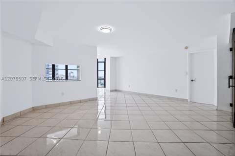 6423 Collins Ave 1702, Miami Beach FL - photo 13 of 85