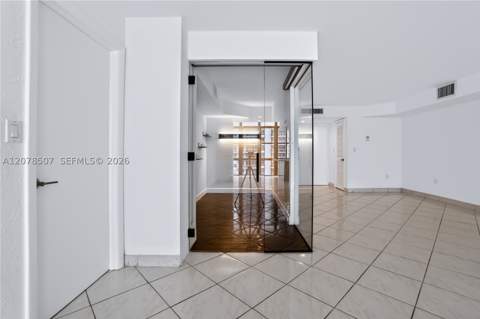6423 Collins Ave 1702, Miami Beach FL - photo 15 of 85