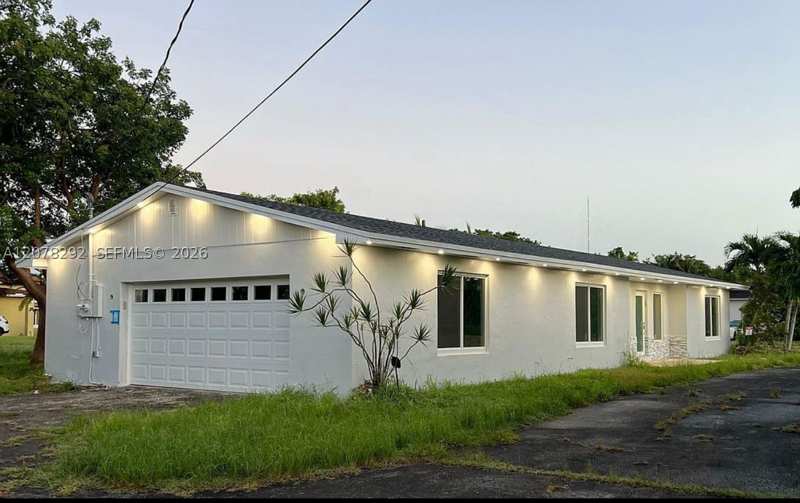 3 bedroom SingleFamilyResidence at 27501 SW 162nd Ct, Anaco South Estates, Homestead — photo 1