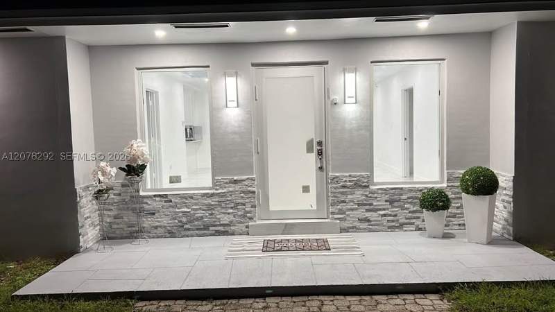 3 bedroom SingleFamilyResidence at 27501 SW 162nd Ct, Anaco South Estates, Homestead — photo 3