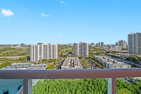 3370 Hidden Bay Dr 2102, Aventura FL - photo 13 of 32