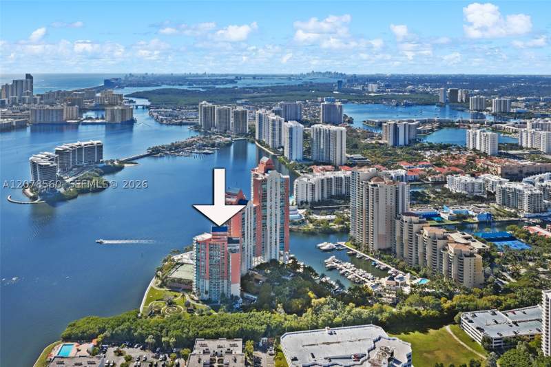 2 bedroom Condominium at 3370 Hidden Bay Dr 2102, 100 Hidden Bay Condo, Aventura — photo 5